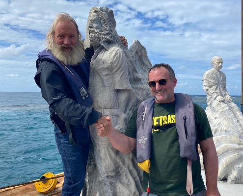 Dr. David Vaughan with sculptor Jason deCaires Taylor